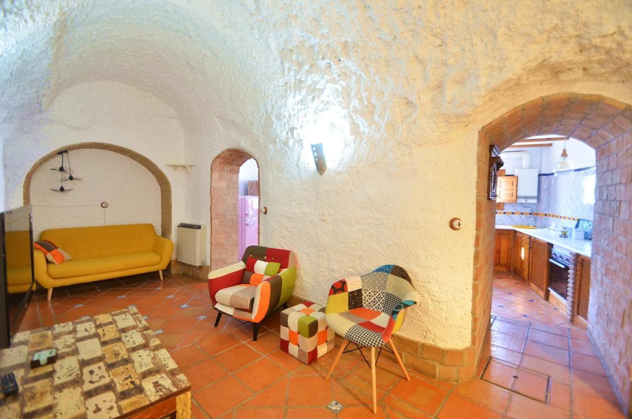 House&Cave Parking And Terrace, In The City グラナダ エクステリア 写真